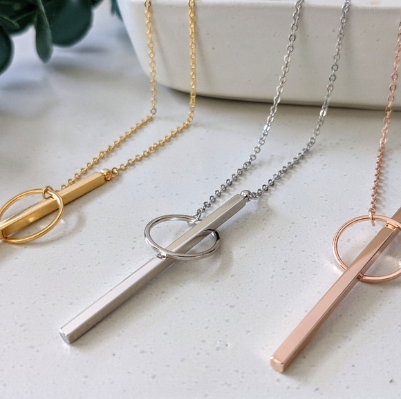 Lariat Necklace - Picture 5 of 5